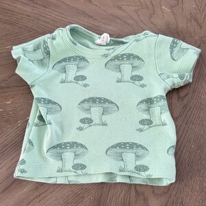 kate quinn Mint Mushroom Print Short Sleeve Tee